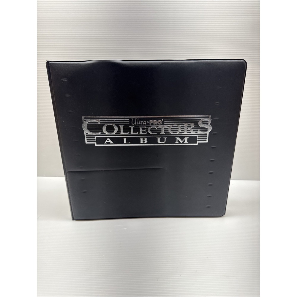 Ultra Pro Collector's Album – 3-Ring Binder w/ 85 9-Pocket Pages